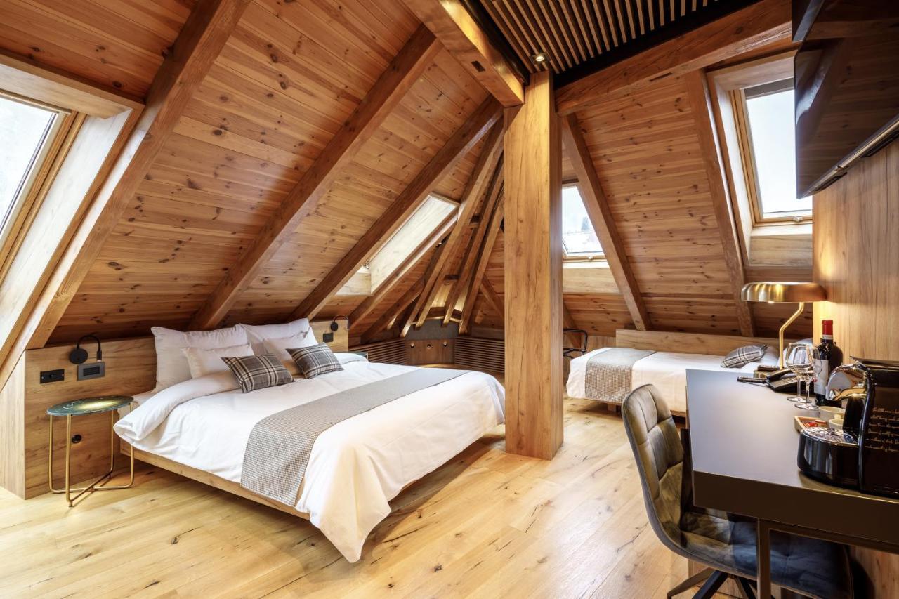 Schuster Boarding House 3*